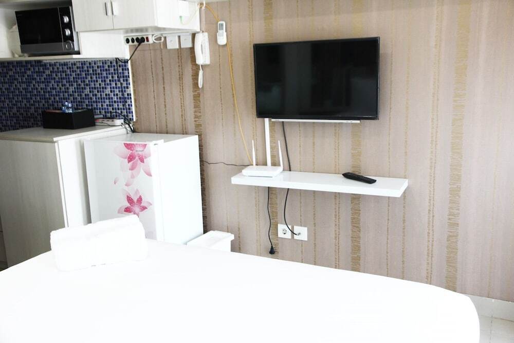 Бекаси: Fully Furnished Studio Apartment @ Grand Dhika City