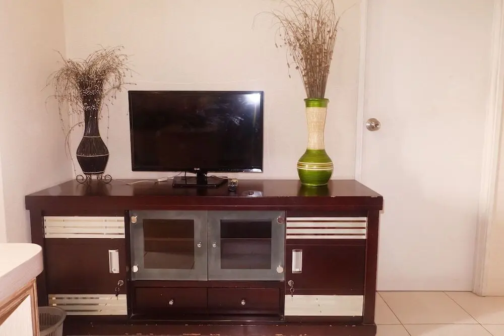 Джакарта: Kalibata Apartment With Sofa Bed Near Shopping Center