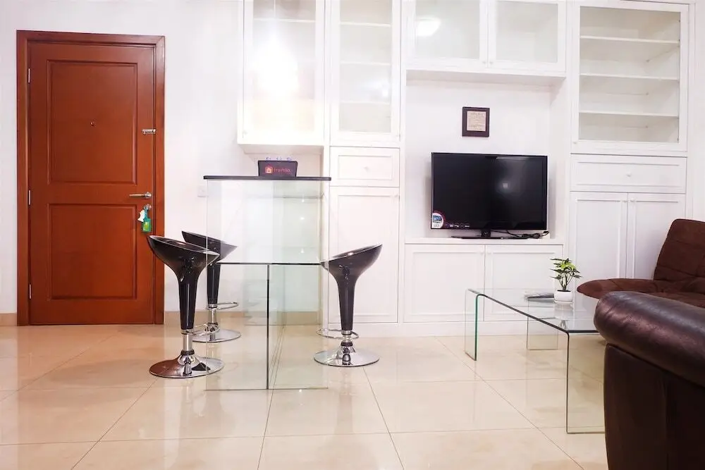Джакарта: Homey Paladian Park Apartment Near Moi Kelapa Gading