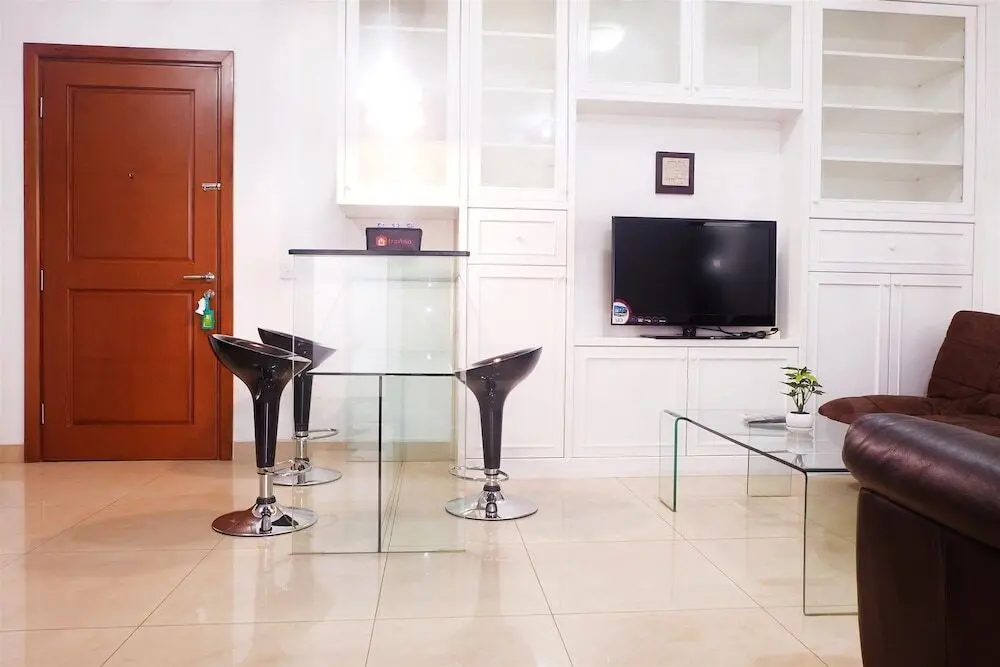 Джакарта: Homey Paladian Park Apartment Near Moi Kelapa Gading