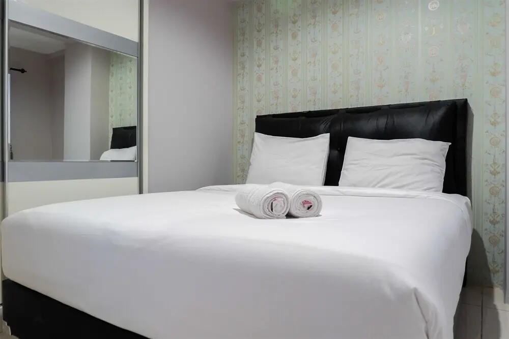 Сурабая: Apartment at Puncak Bukit Golf with City View