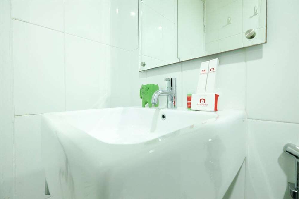 Джакарта: Homey Westmark Tanjung Duren Apartment near Taman Anggrek