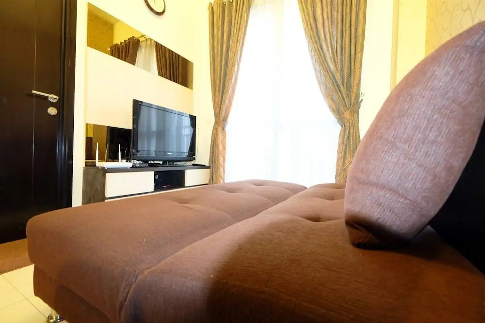 Джакарта: Homey Westmark Tanjung Duren Apartment near Taman Anggrek