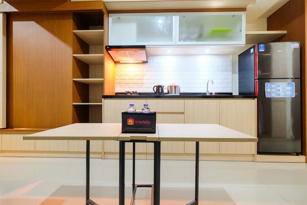 Южный Тангеранг: Spacious Luxury Studio Room The Accent Apartment near Lotte Avenue Bin