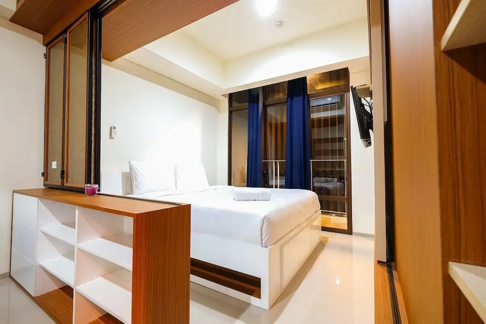 Южный Тангеранг: Spacious Luxury Studio Room The Accent Apartment near Lotte Avenue Bin
