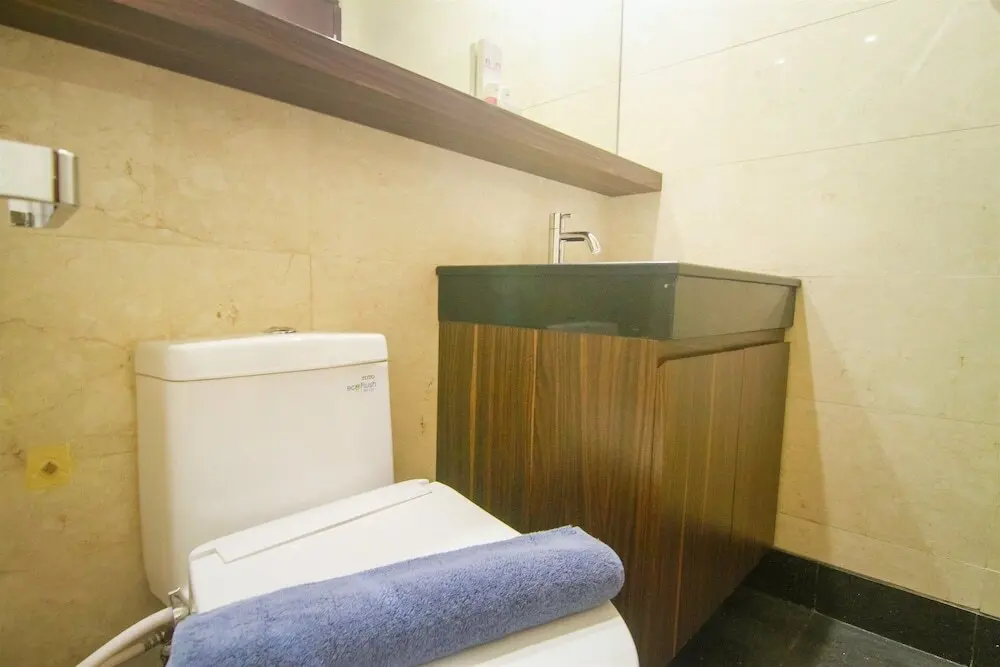 Джакарта: Premium Lavenue Apartment