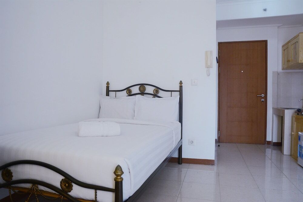 Джакарта: Strategic Studio Maple Park Apartment Near Kemayoran and Sunter