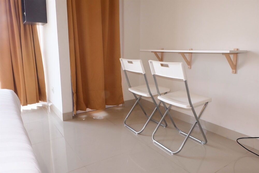 Джакарта: Fully Furnished Studio Apartment Near Mt Haryono And Halim