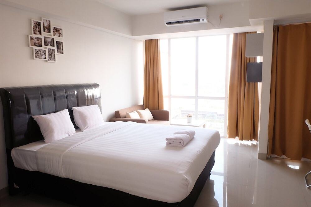 Джакарта: Fully Furnished Studio Apartment Near Mt Haryono And Halim