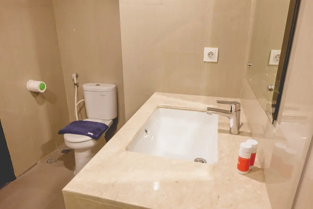 Джакарта: Fully Furnished Studio Apartment Near Mt Haryono And Halim