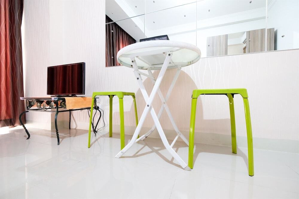 Джакарта: Studio Signature Park Grande Apartment Near MT Haryono dan Kuningan
