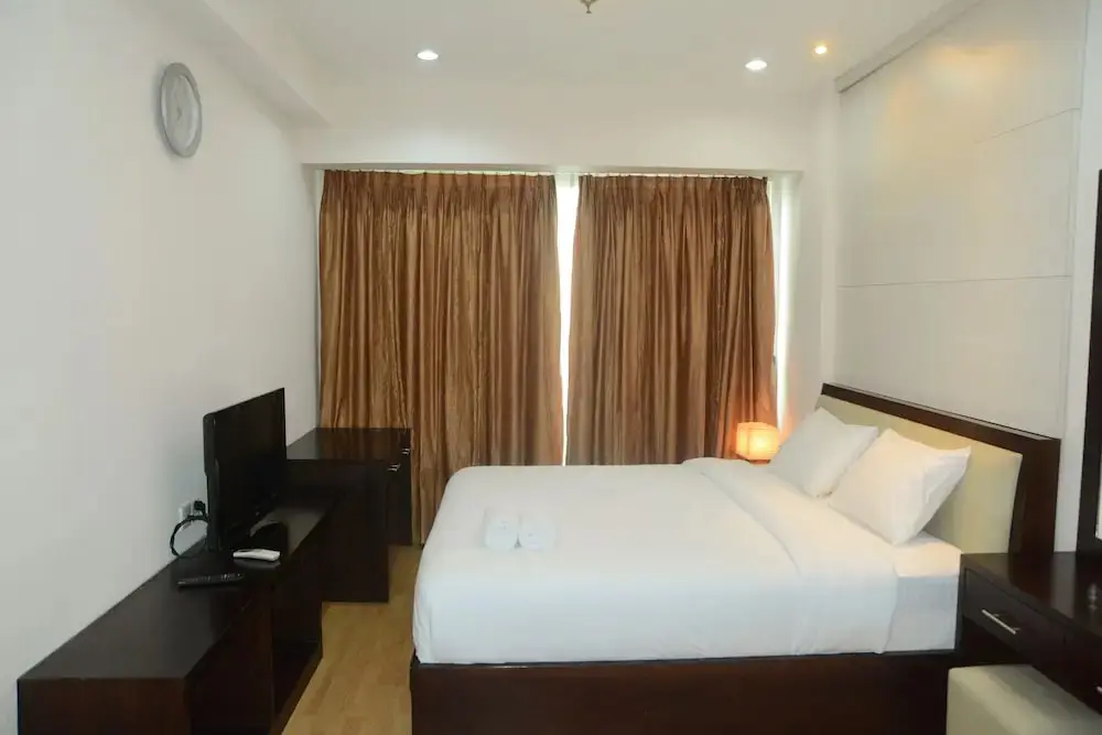 Джакарта: Gandaria Heights Apartment with Mall Access