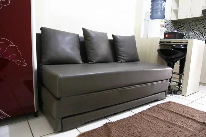Бекаси: Kemang View Apartment