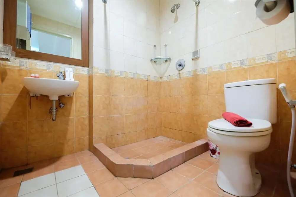 Джакарта: Simply Spacious Studio Room at City Home Apartment near Kelapa Gading