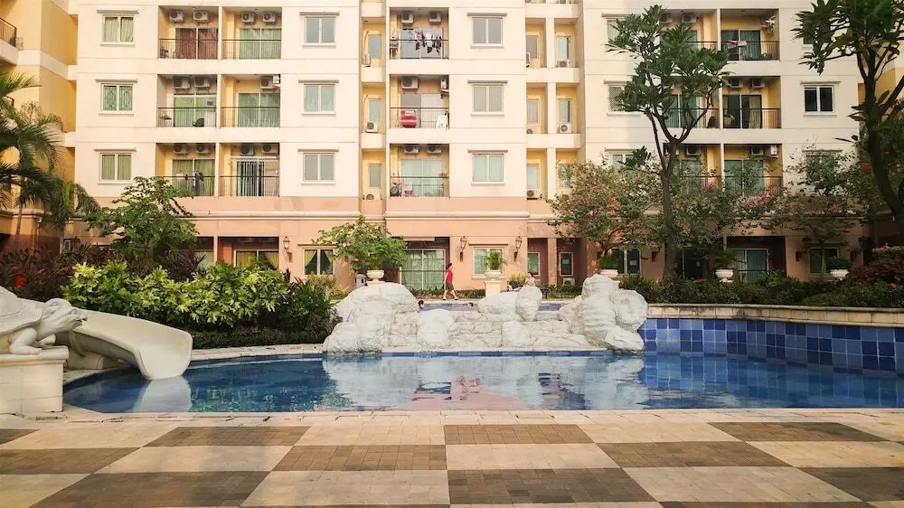 Джакарта: Simply Spacious Studio Room at City Home Apartment near Kelapa Gading