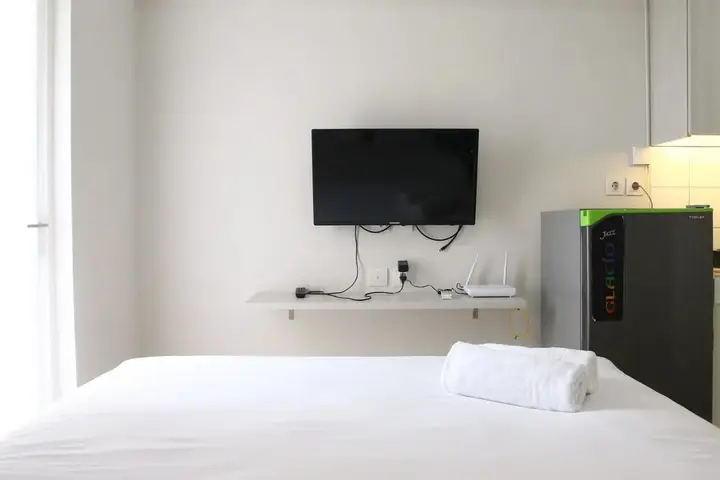 Бекаси: Furnished Studio Apartment @ The Springlake Summarecon