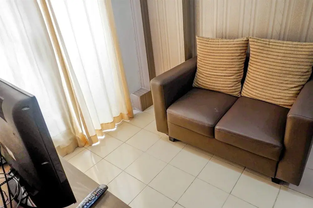 Джакарта: Puri Park View Apartment with Balcony