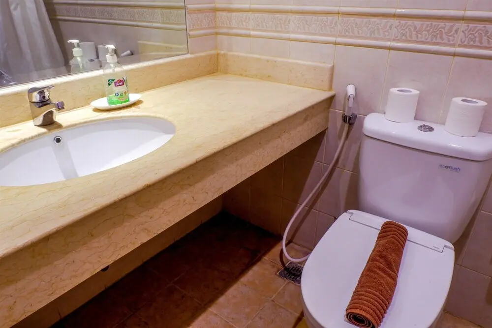 Джакарта: Premium Location Ambasador 2 Apartment