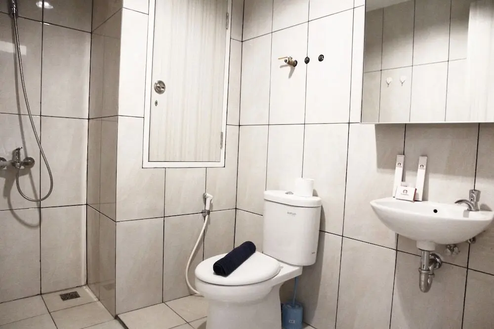 Бекаси: Affordable Studio Room Apartment @ Grand Kamala Lagoon