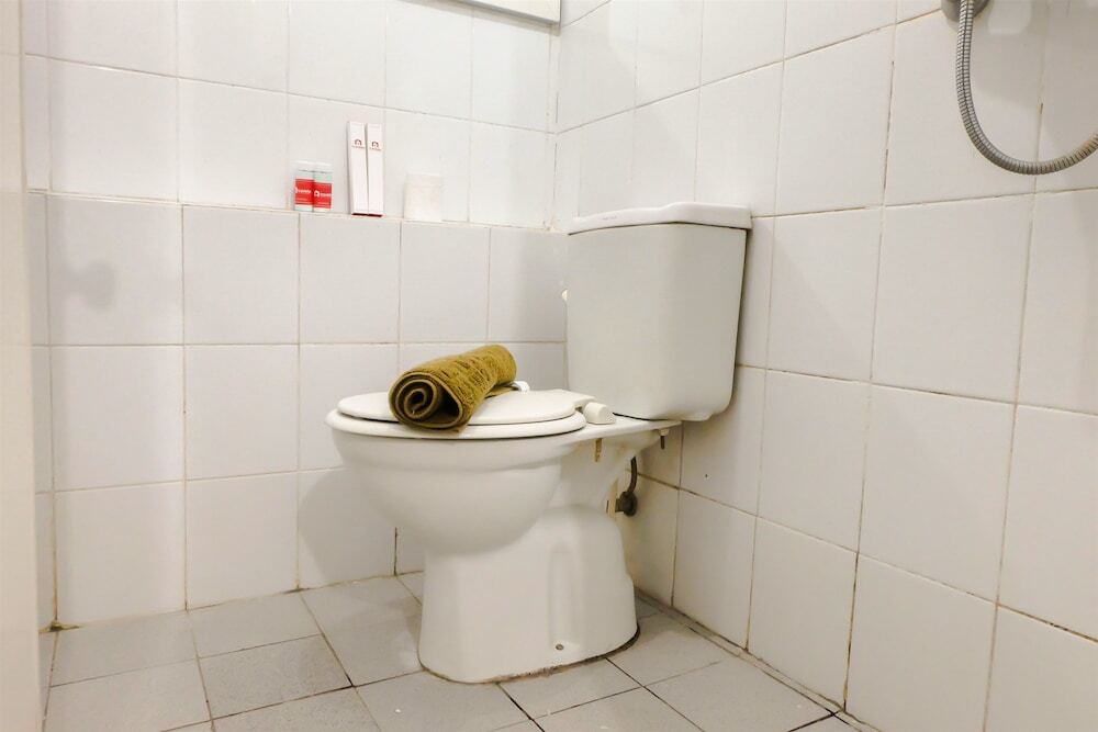 Джакарта: Cozy with City View in Kalibata Apartment Direct To Kalibata City Mall