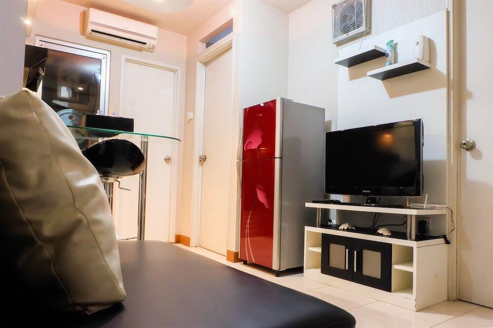 Джакарта: Cozy with City View in Kalibata Apartment Direct To Kalibata City Mall
