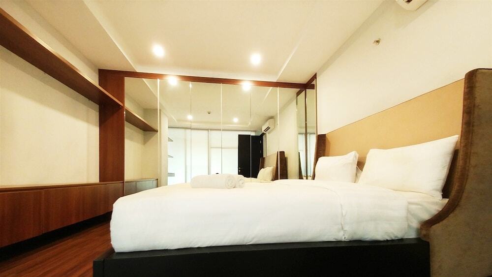 Джакарта: Luxury Spacious Satu8 Apartment Near Lippo Puri