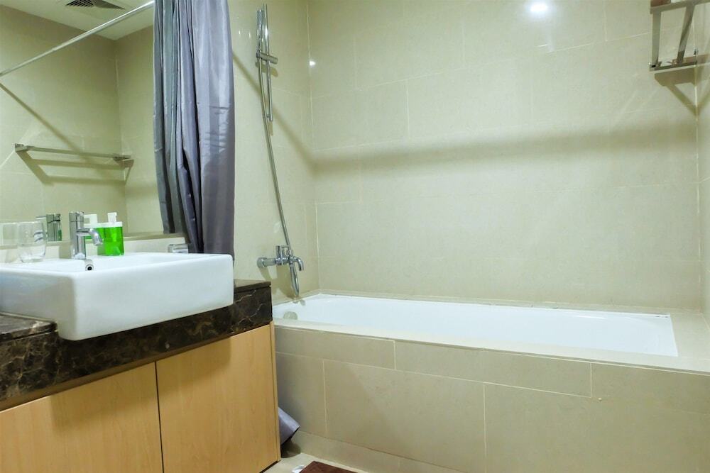 Джакарта: Casa Grande Apartment Near Kokas