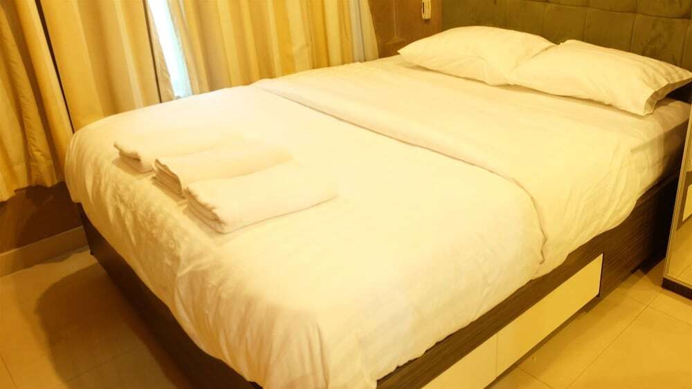 Джакарта: Pondok Indah At Hampton's Park Apartment