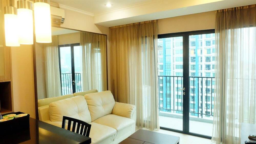 Джакарта: Pondok Indah At Hampton's Park Apartment