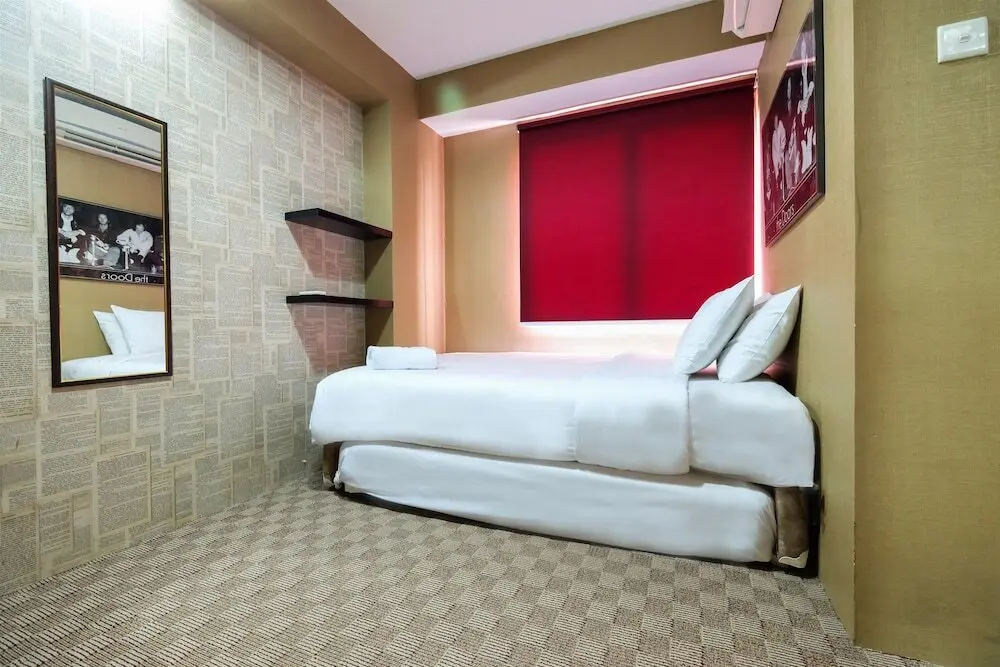 Джакарта: Cozy Trendy Green Palace Kalibata City Apartment