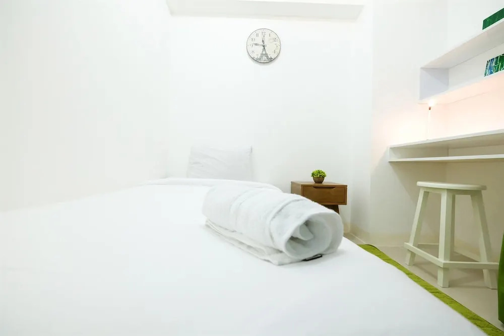 Джакарта: Best Designed Bassura City Apartment