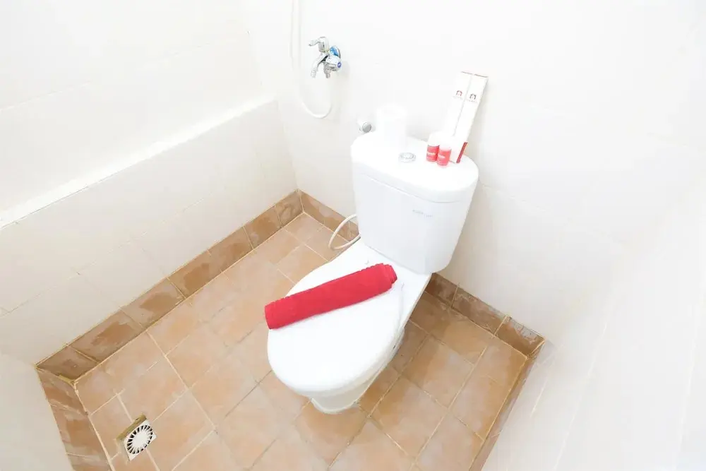 Джакарта: Best Designed Bassura City Apartment