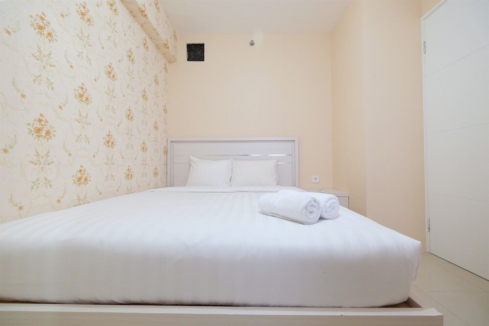 Джакарта: Cozy & Affordable Bassura City Apartment