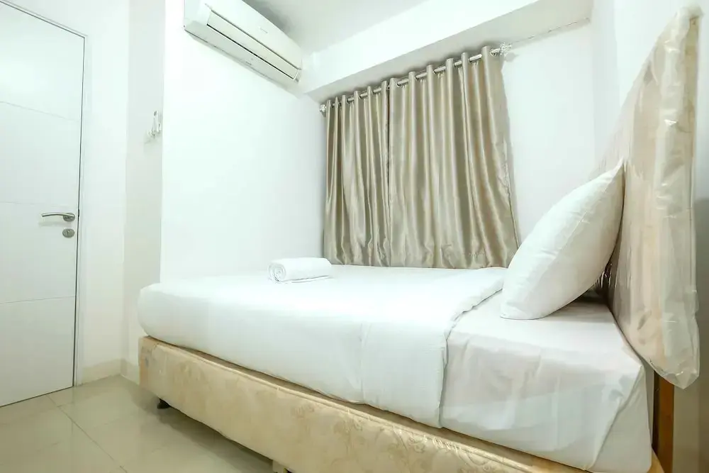 Джакарта: Cozy Bassura City Apartment