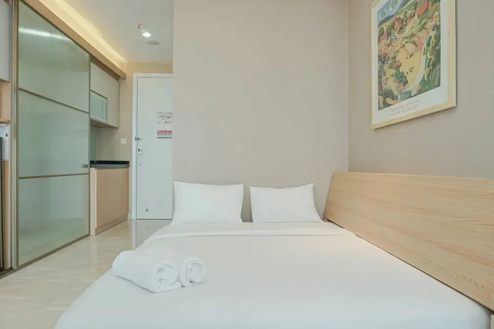 Джакарта: Fabulous Menteng Park Studio Apartment