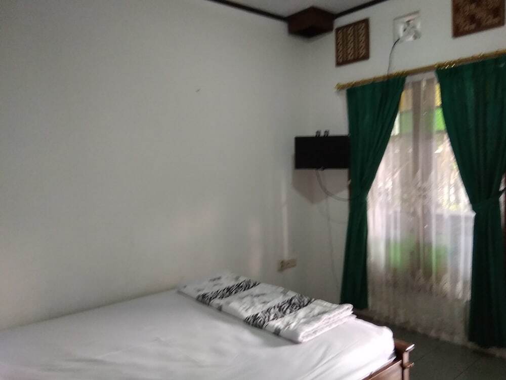 Джокьякарта: PI Home Mantrijeron