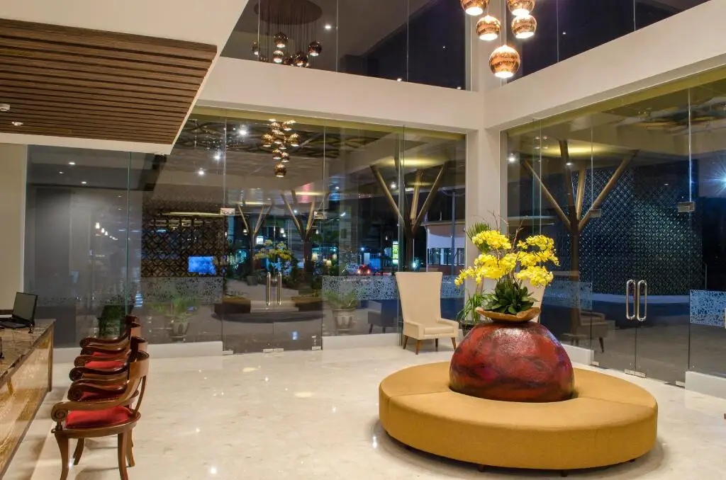 Гресик: Hotel Horison GKB Gresik