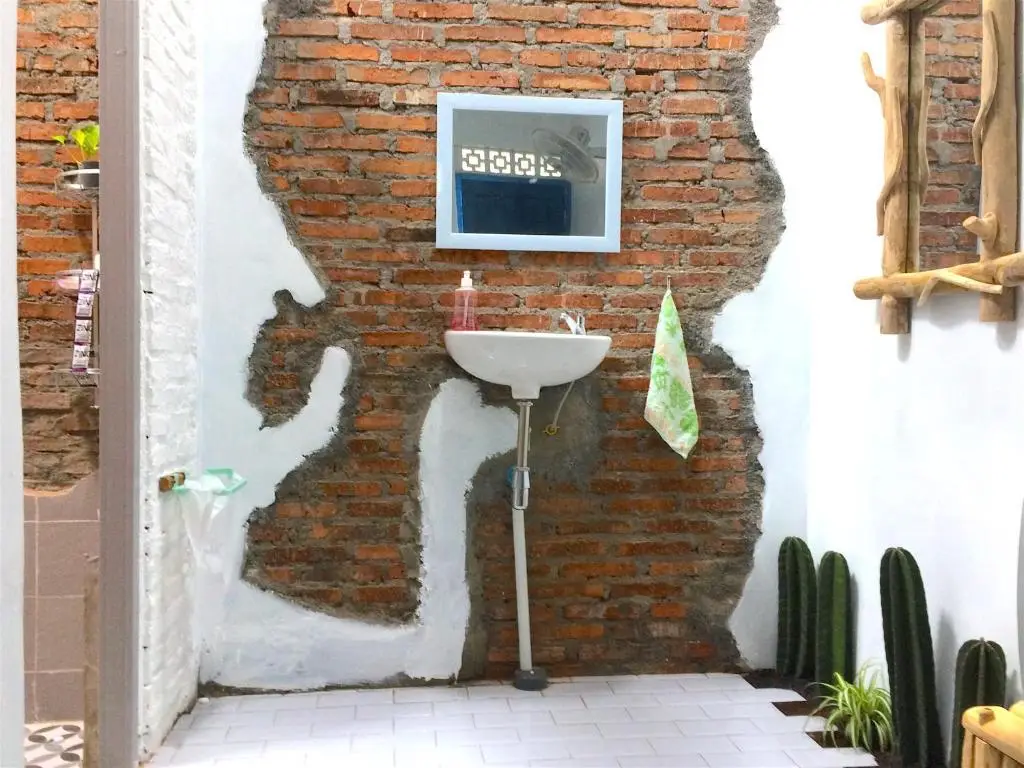 Джокьякарта: NOMORE Gallery and Guesthouse