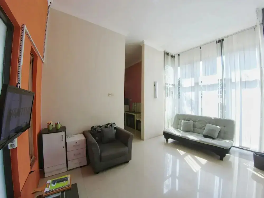 Бату: The Batu Villas No 10 near Museum Angkut
