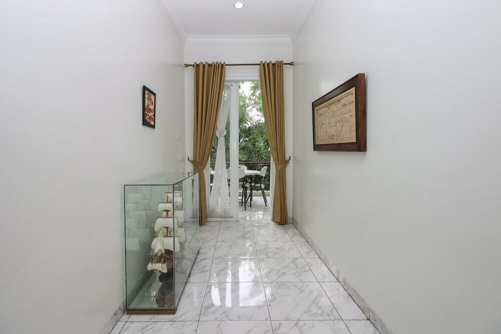 Джакарта: Airy Eco Syariah Pondok Indah Pinang Perak Empat 9 Jakarta