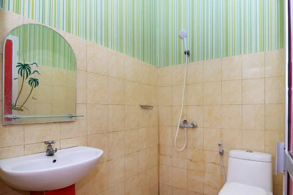 Макассар: Airy Panakkukang Pengayoman Akik Hijau F7 Makassar