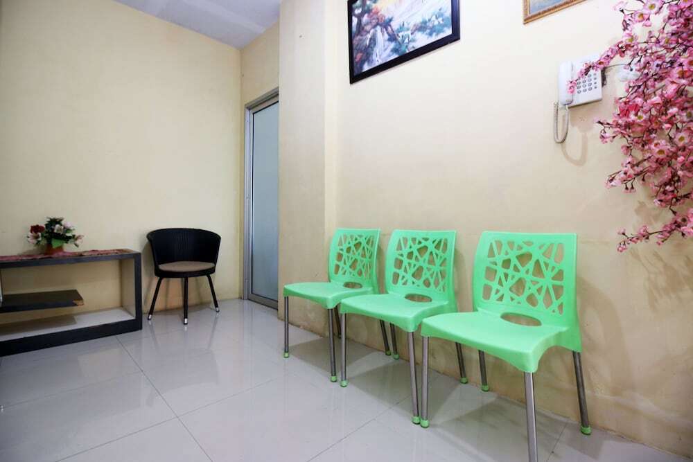 Макассар: Airy Panakkukang Pengayoman Akik Hijau F7 Makassar