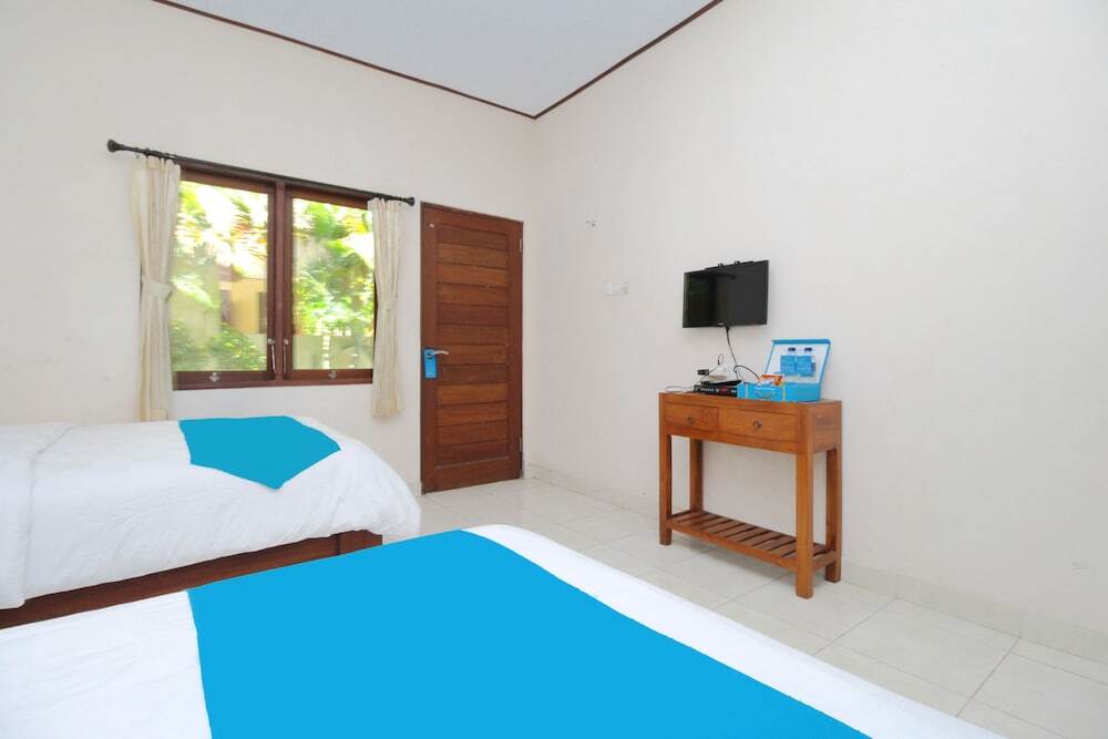 Бунутан: Airy Amed Bunutan Bangle Bali