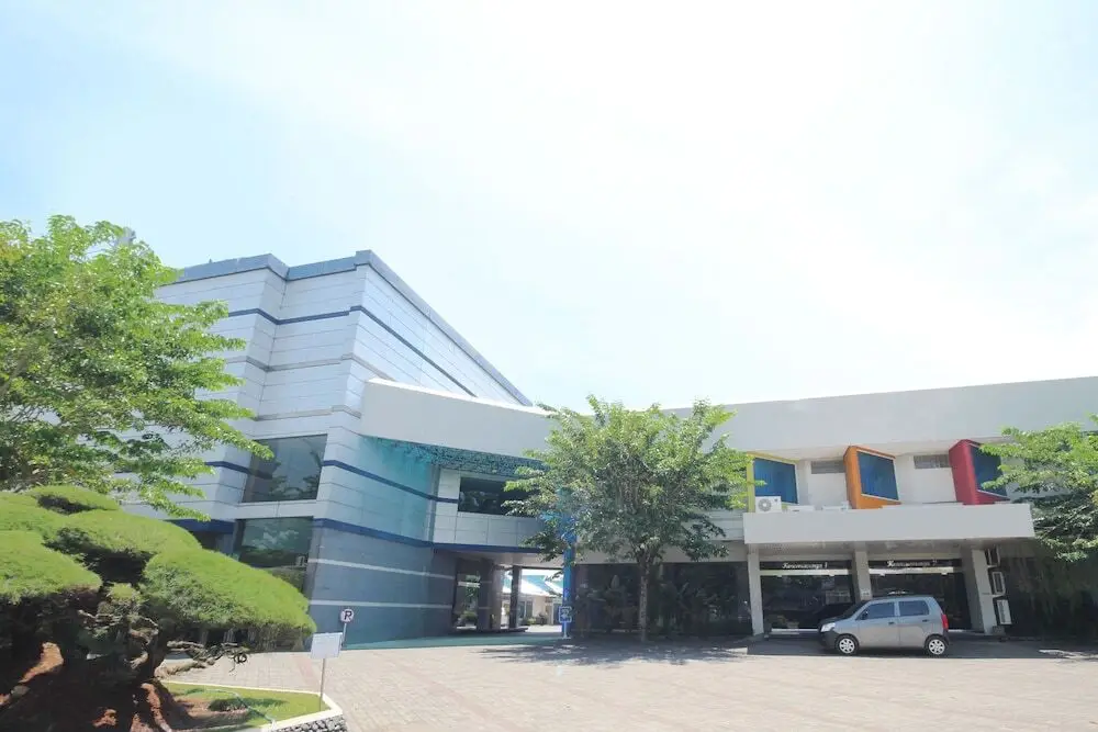 Семаранг: Airy Bandara Ahmad Yani Arteri Utara D4 Semarang