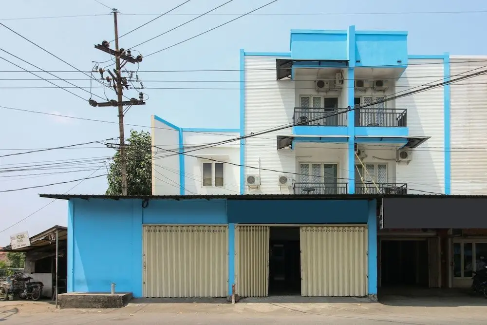 Сурабая: Airy Eco Syariah Mastrip B 21 Surabaya
