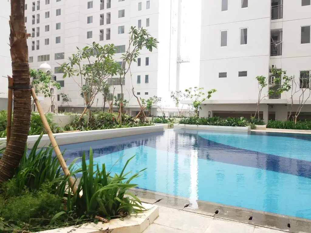 Джакарта: Roomku at Bassura City Apartment
