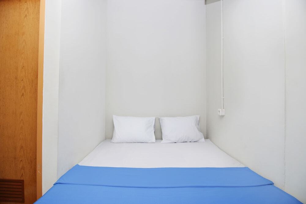 Джакарта: Kamar Keluarga Bandara VII Syariah