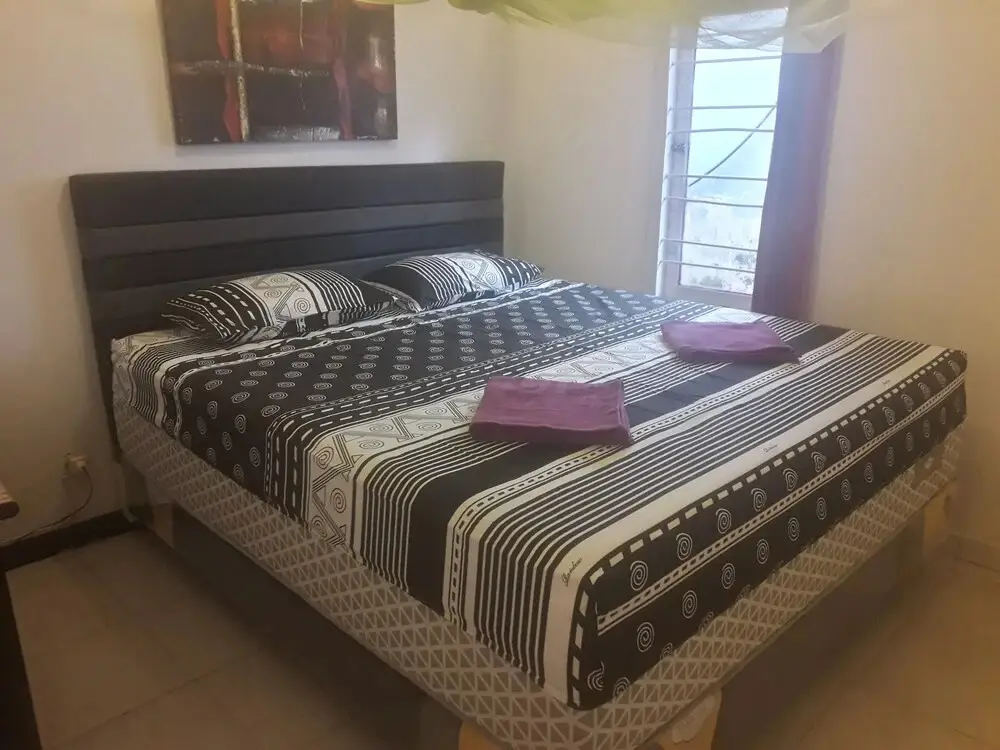Горонтало: Harry & Mimin Homestay
