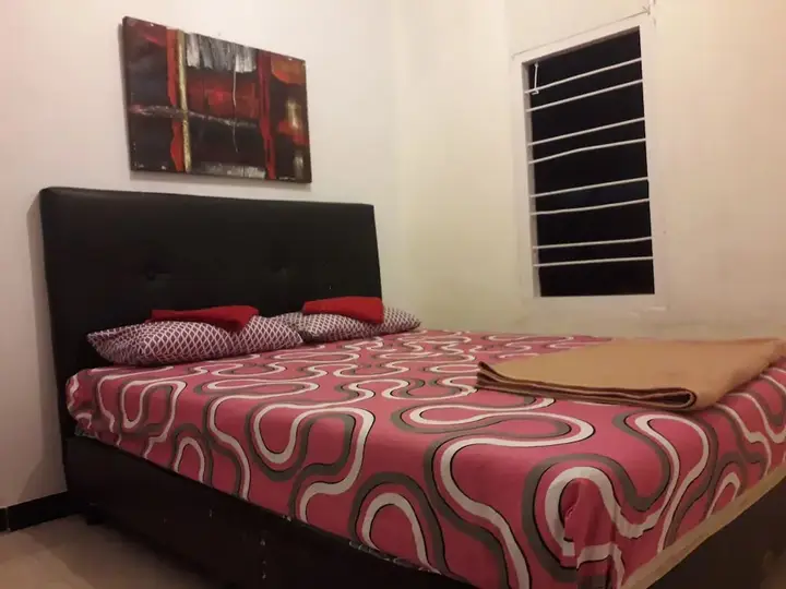 Горонтало: Harry & Mimin Homestay