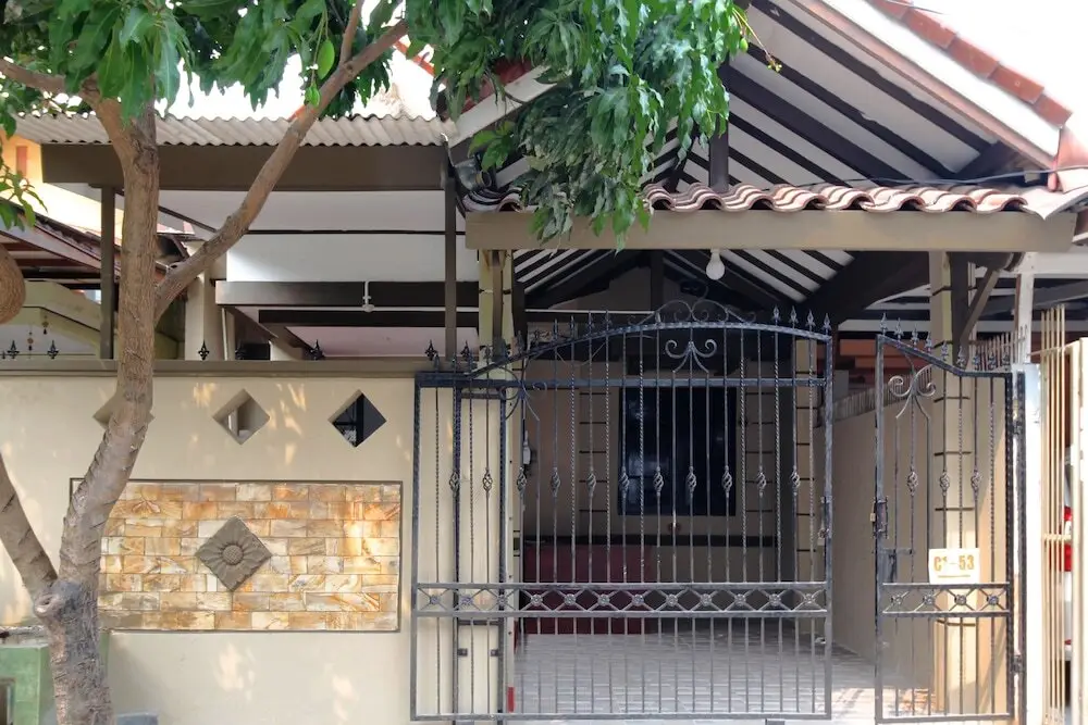 Джакарта: Kamar Keluarga Bandara IV Syariah